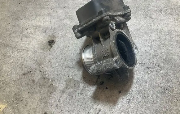 Skoda Octavia Mk3 (5E) Throttle valve 335222092 03L128063AD