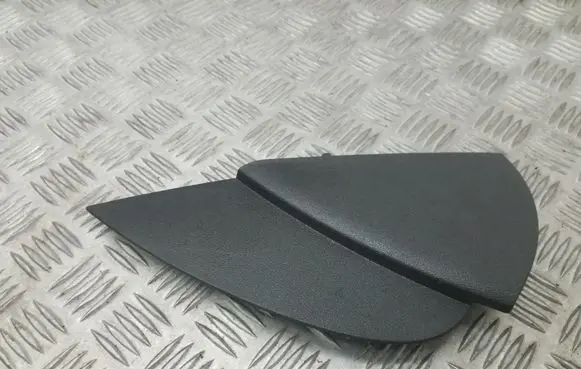 Dashboard side end trim