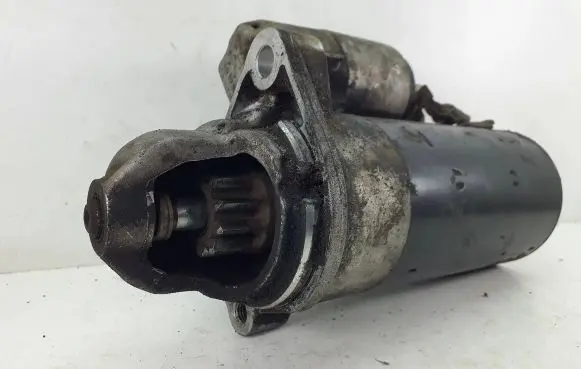 Audi A6 S6 C6 4F Starter motor 1005831496
