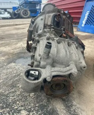 Renault Mascott Manual 5 speed gearbox 1329401062