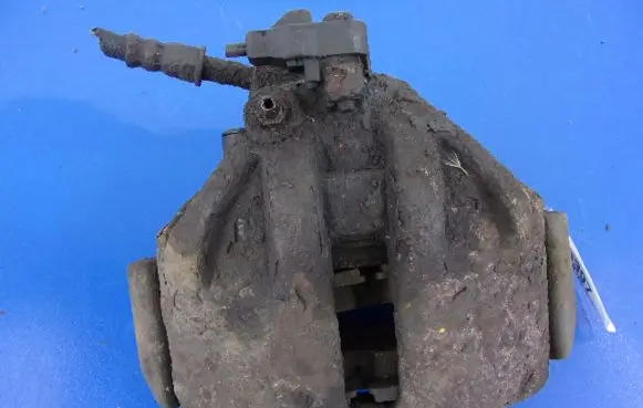 Mercedes-Benz Sprinter W901 W902 W903 W904 Front brake caliper