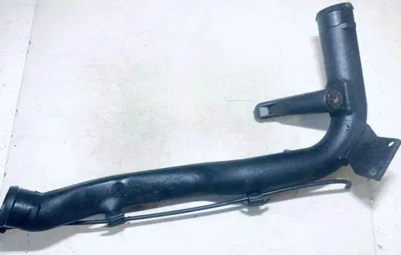 Audi A4 S4 B5 8D Intercooler hose/pipe 8d0145840l
