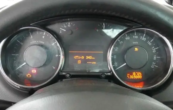 Peugeot 5008 Speedometer (instrument cluster) 9666247580 IMPRK972498