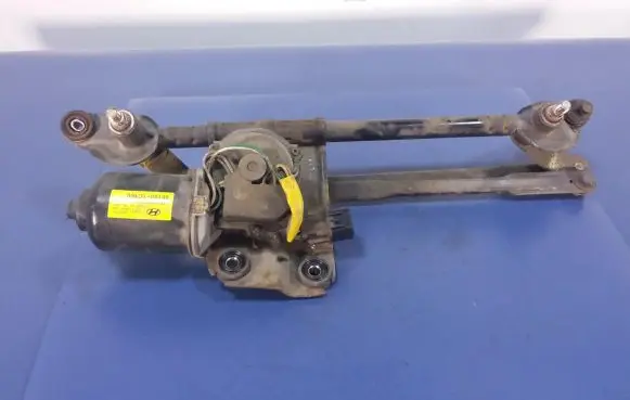 Hyundai Getz Front wiper linkage and motor 98100-1C100