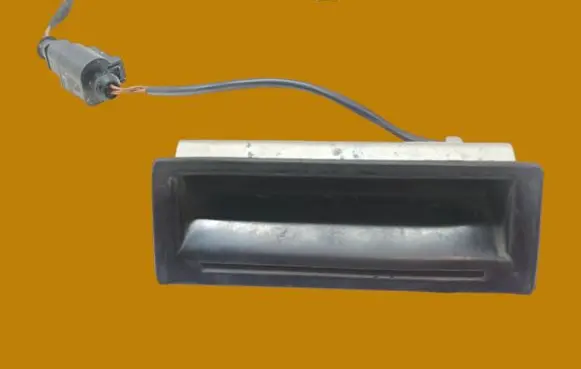 Volkswagen Golf IV Tailgate opening switch 1J0827566D