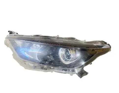 Toyota Yaris XP210 Headlight/headlamp