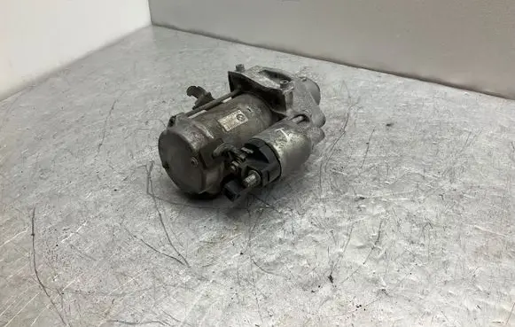BMW 5 F10 F11 Starter motor 7556131 4280005480