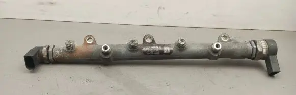 BMW 1 E81 E87 Fuel main line pipe 7787164 0445214030
