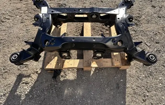 Chevrolet Camaro Front axle beam 84035180