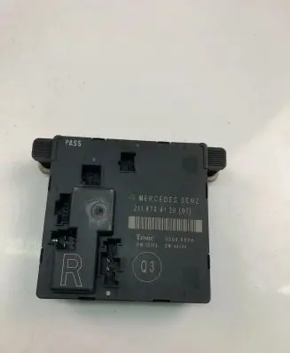 Mercedes-Benz E W211 Other control units/modules 2118704126