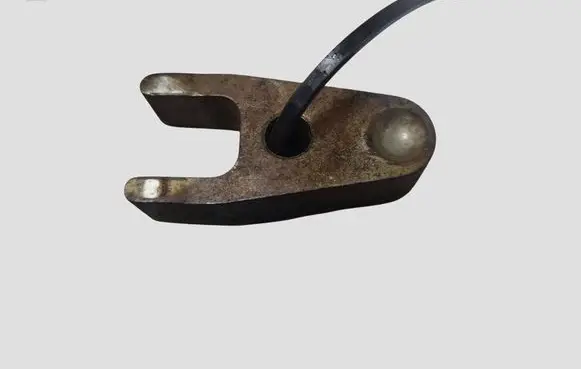 Jeep Grand Cherokee (WK) Fuel Injector clamp holder