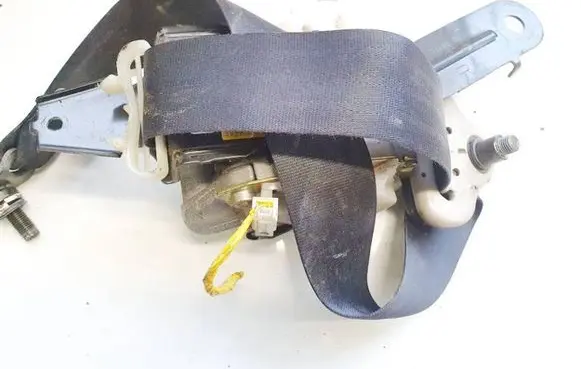 Nissan Almera N16 Front seatbelt 35280cg1 34818