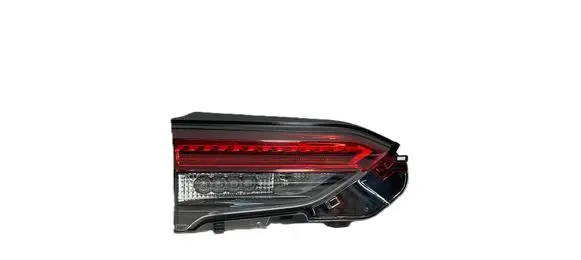 Tailgate rear/tail lights