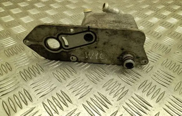 Engine oil radiator