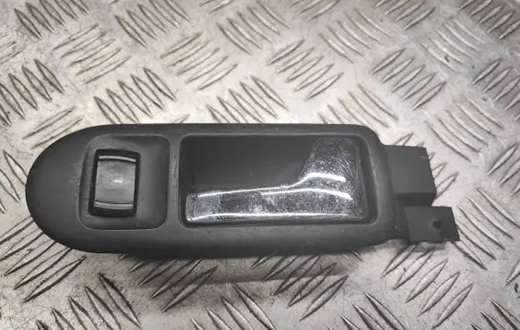 Volkswagen Golf IV Front door interior handle 3B1837114