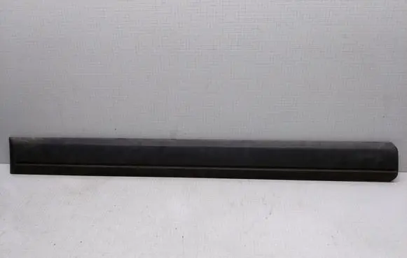 Audi 100 200 5000 C3 Front door trim (molding) 443853952