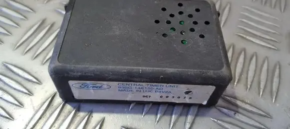 Ford Mondeo MK II Fuse box set 93BG14K150AD 93BG-14K150-AD