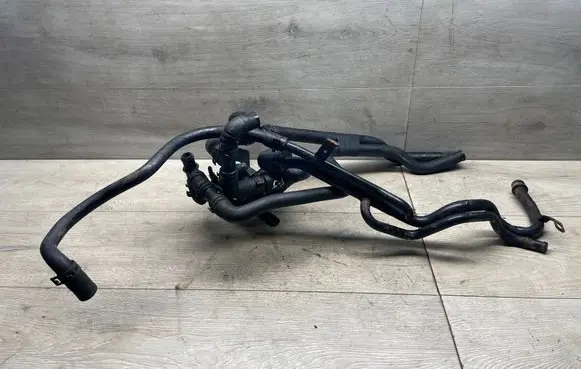 Volkswagen Transporter - Caravelle T5 Coolant heater control valve 7l0819076