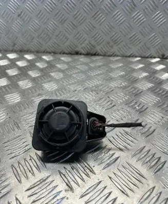 Skoda Octavia Mk3 (5E) Alarm system siren 5Q0951605 60768906 28257494