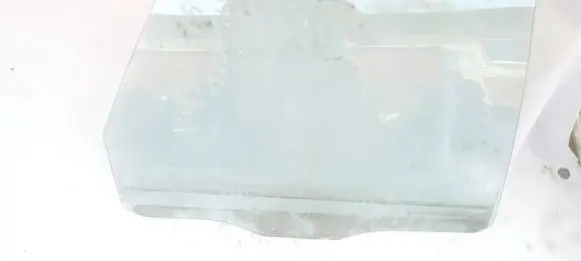 Mitsubishi Galant Rear door window glass