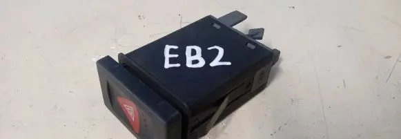 Volkswagen PASSAT B5.5 Hazard light switch 3B0953235D