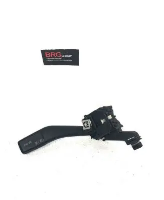 Volkswagen Golf V Indicator stalk 1K0953513 01103500 CZK03