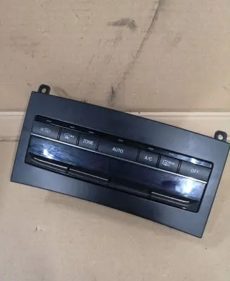 Mercedes-Benz E W212 Climate control unit A2128303800 5HB01093761 A2129008711