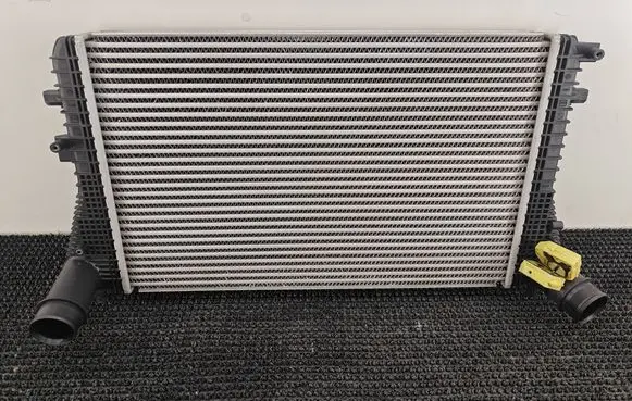 Volkswagen Sharan Intercooler radiator 3C0145805AM