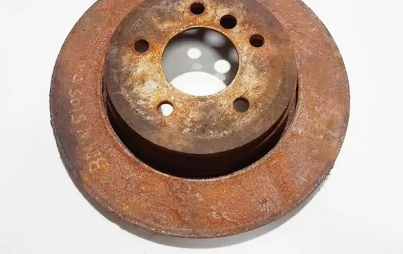 BMW 5 E60 E61 Rear brake disc ventiliuojamas