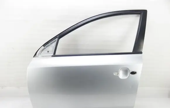 KIA Ceed Front door 