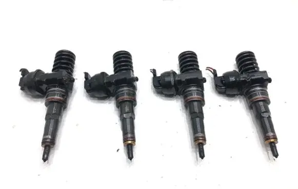 Audi A4 S4 B6 8E 8H Fuel injectors set 