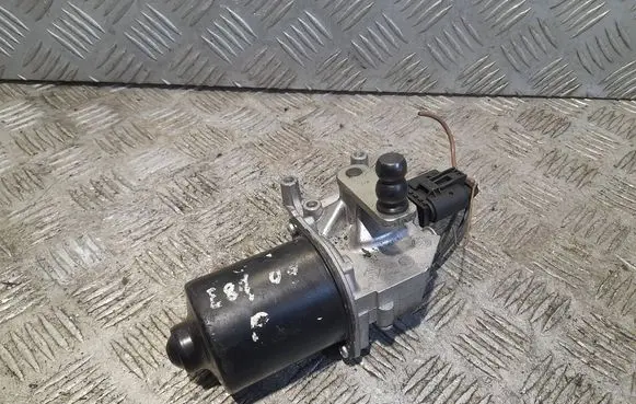 BMW 1 E81 E87 Wiper motor 7193037