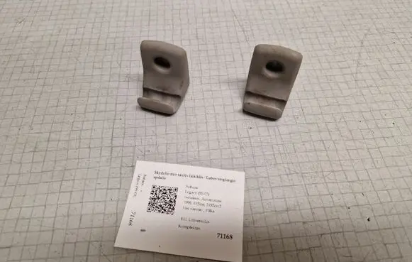 Subaru Legacy Sun visor clip/hook/bracket 