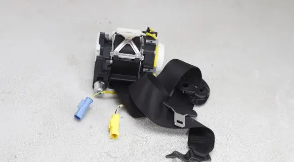BMW X1 E84 Front seatbelt 2991284 34061695 33042561
