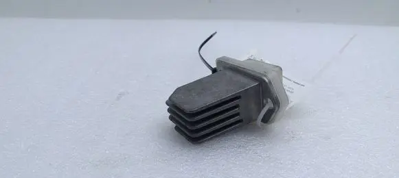 Nissan Qashqai+2 Heater blower motor/fan resistor 70T031H30