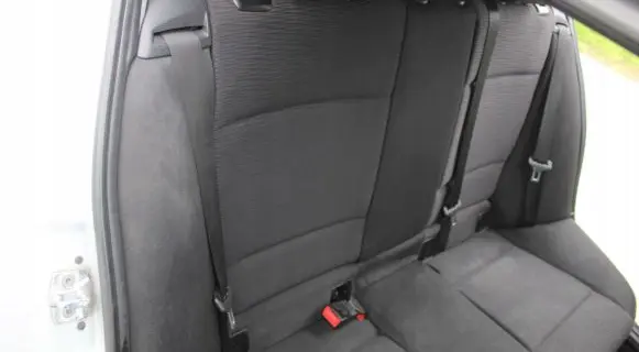 BMW M5 Second row seats 