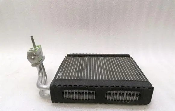 Chevrolet Corvette Air conditioning (A/C) radiator (interior) 52500913