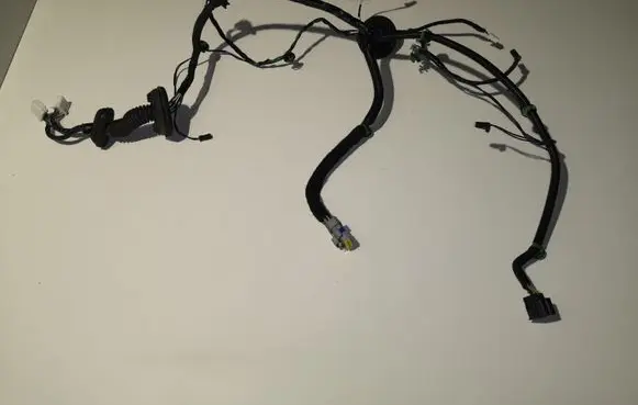 Tesla Model S Rear door wiring loom 100442600M