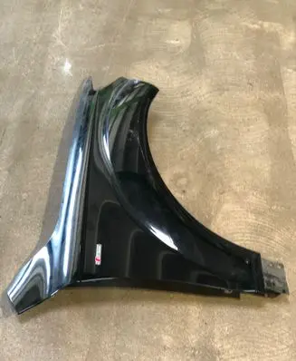 Audi Q7 4L Fender 4L0821106