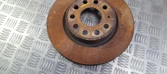 Skoda Octavia Mk2 (1Z) Front brake disc