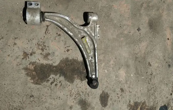 Opel Zafira C Front lower control arm/wishbone