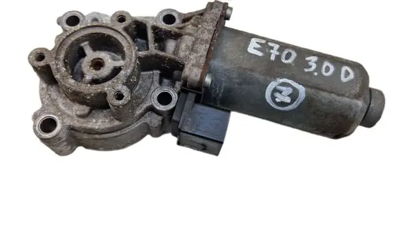 BMW X5 E70 Rear gearbox reducer motor 137744 0130008507