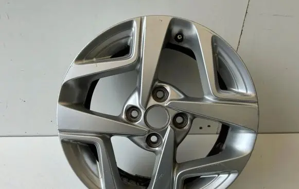 Hyundai i10 R15 alloy rim 52910K7100
