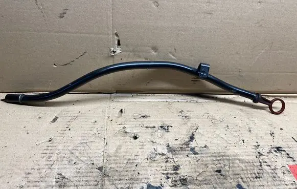 BMW 5 E39 Oil level dip stick 7785143