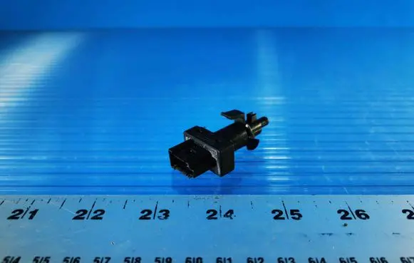 Clutch pedal sensor