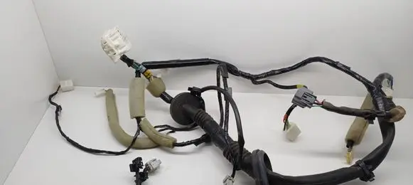 Subaru Outback (BS) Front door wiring loom 81821AL441 160103003753