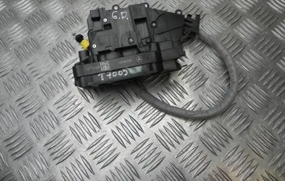 Mercedes-Benz GLC X253 C253 Loading door lock A2220064099 T7005