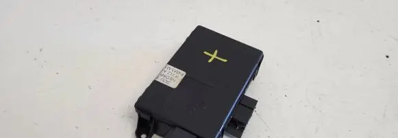Peugeot 807 Sunroof control unit/module 9554785 00523E