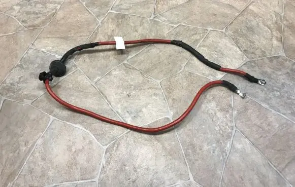 Mercedes-Benz C W204 Positive cable (battery)