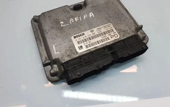 Opel Zafira A Engine control unit/module 24417169 0281010268